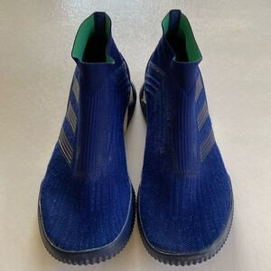 ADIDAS Men’s Navy Blue Predator Sneakers Size 6.5